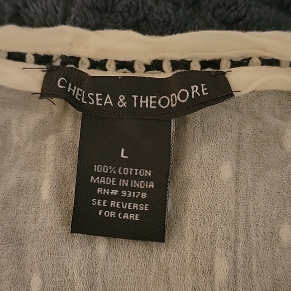 Chelsea and Theodore bohemian top size large . This is truly a beautiful top ! - Picture 8 of 9